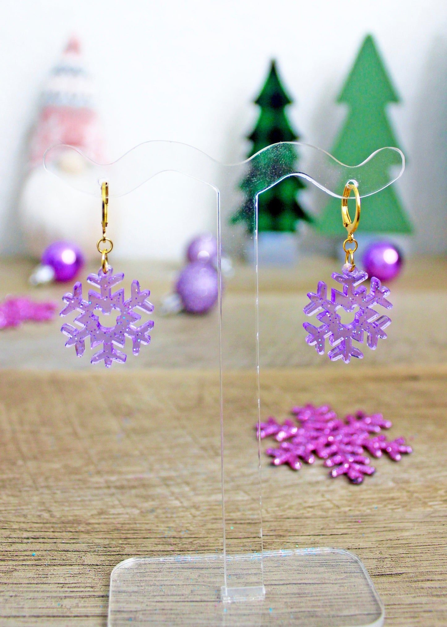 Snowflake Dangle Earrings - Holiday Glam