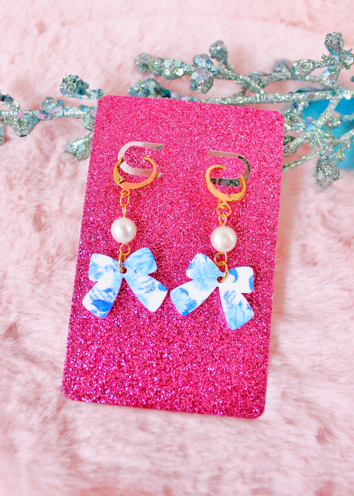 Bow Pearls - Holiday Glam