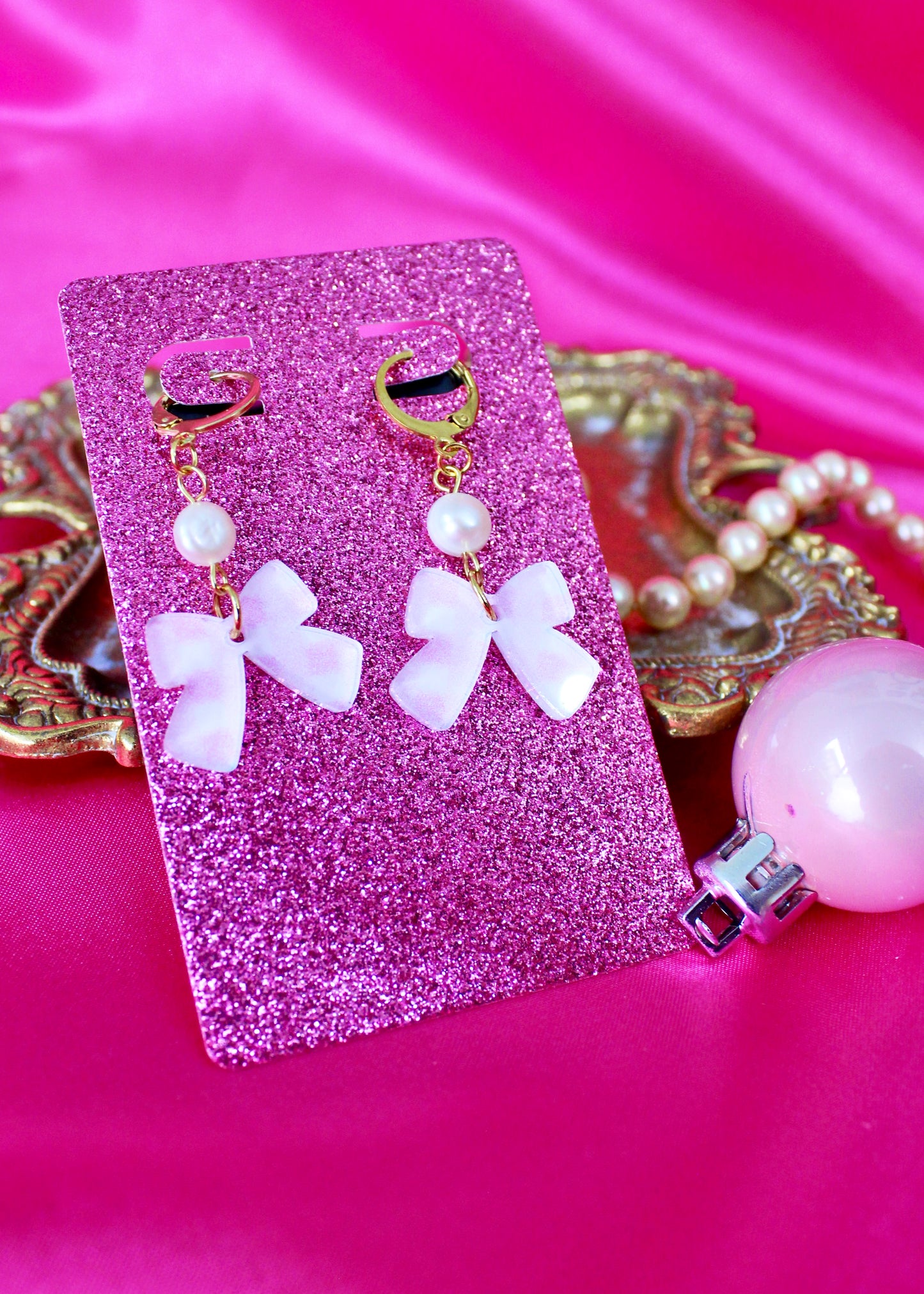 Bow Pearls - Holiday Glam