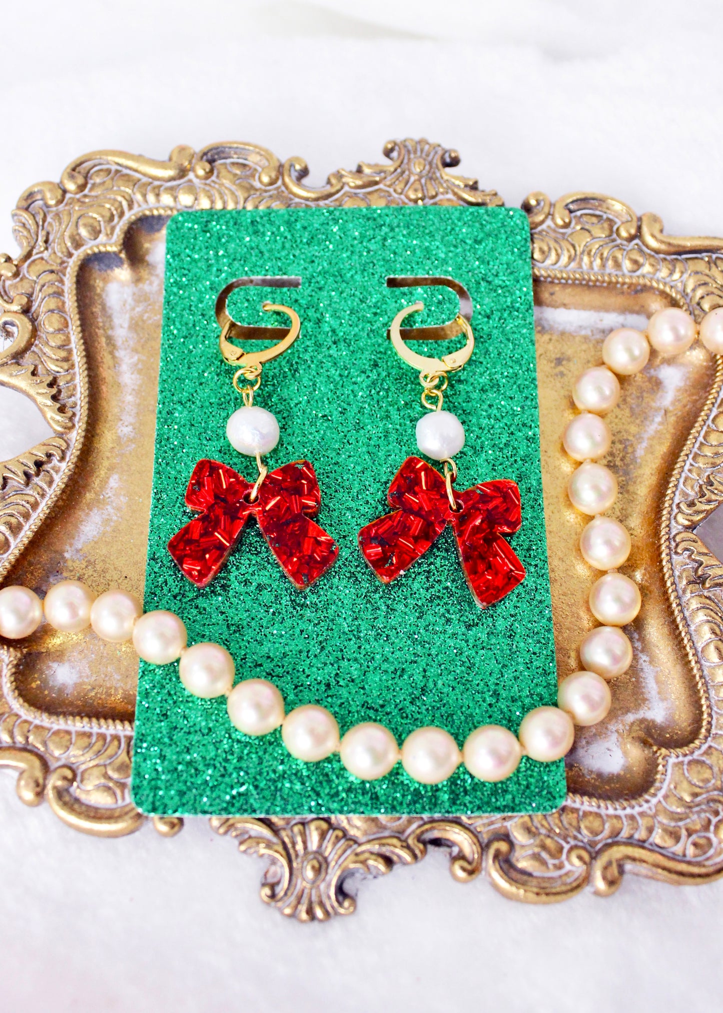 Bow Pearls - Holiday Glam