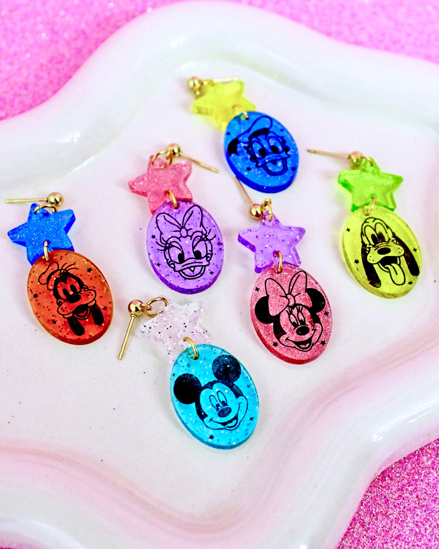 Classic Friends Dangle Earrings - Character Jellies