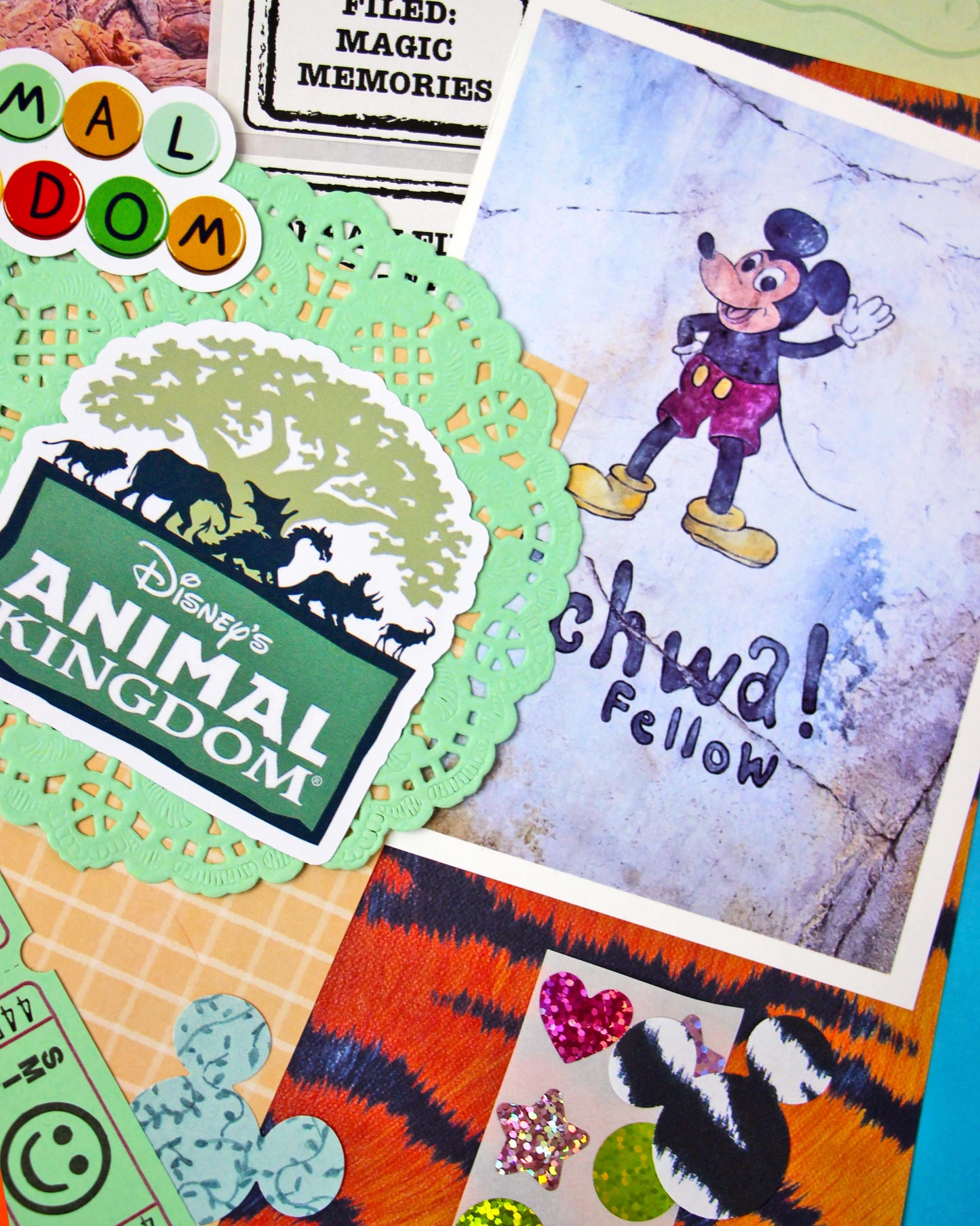 Junk Journal Deluxe Scrap Pack - Crafts + DIY