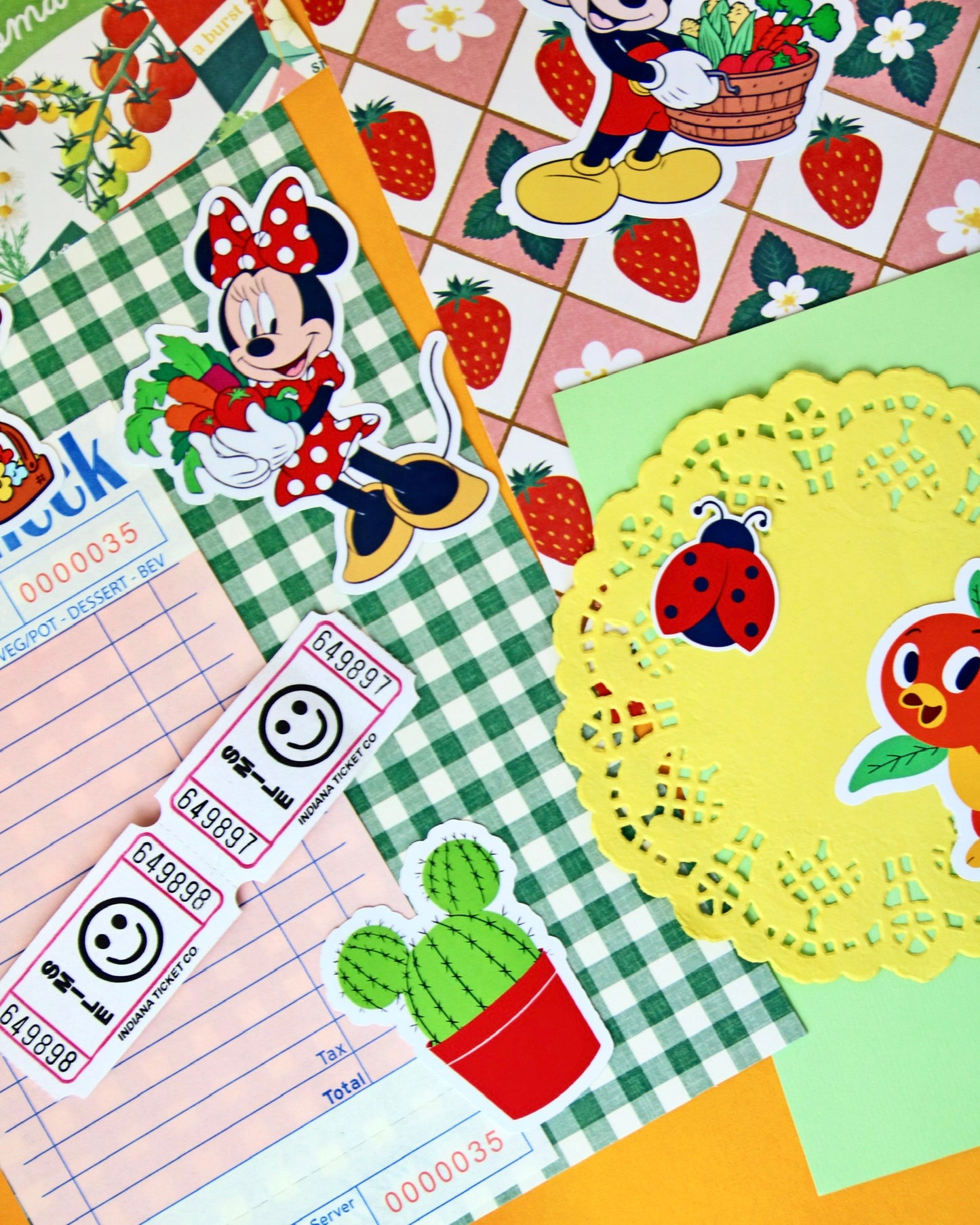 Junk Journal Mini Scrap Pack -  Crafts + DIY