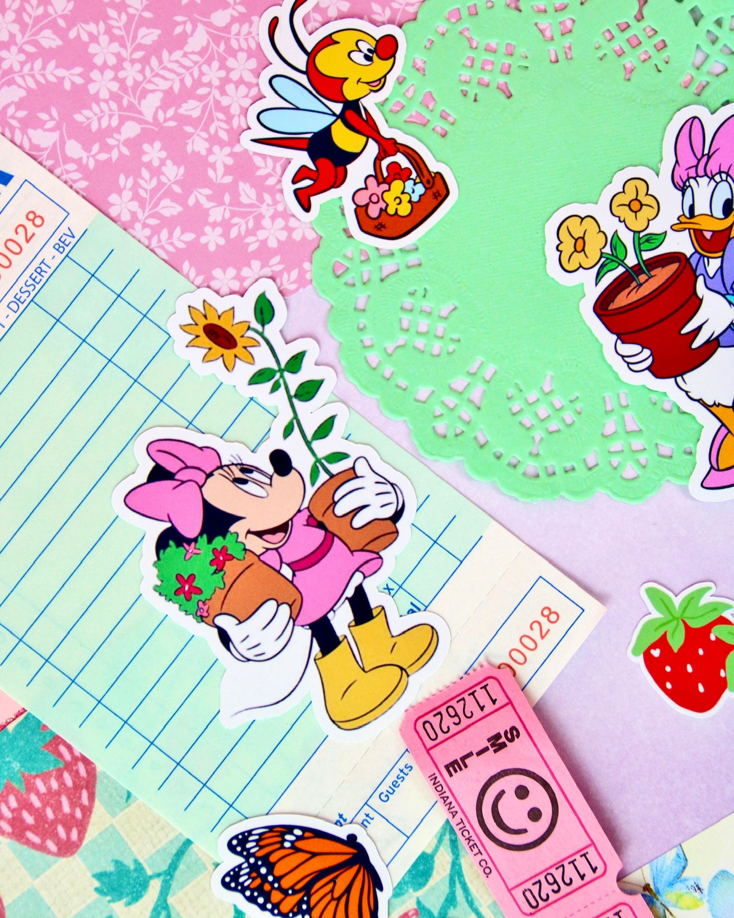 Junk Journal Mini Scrap Pack -  Crafts + DIY