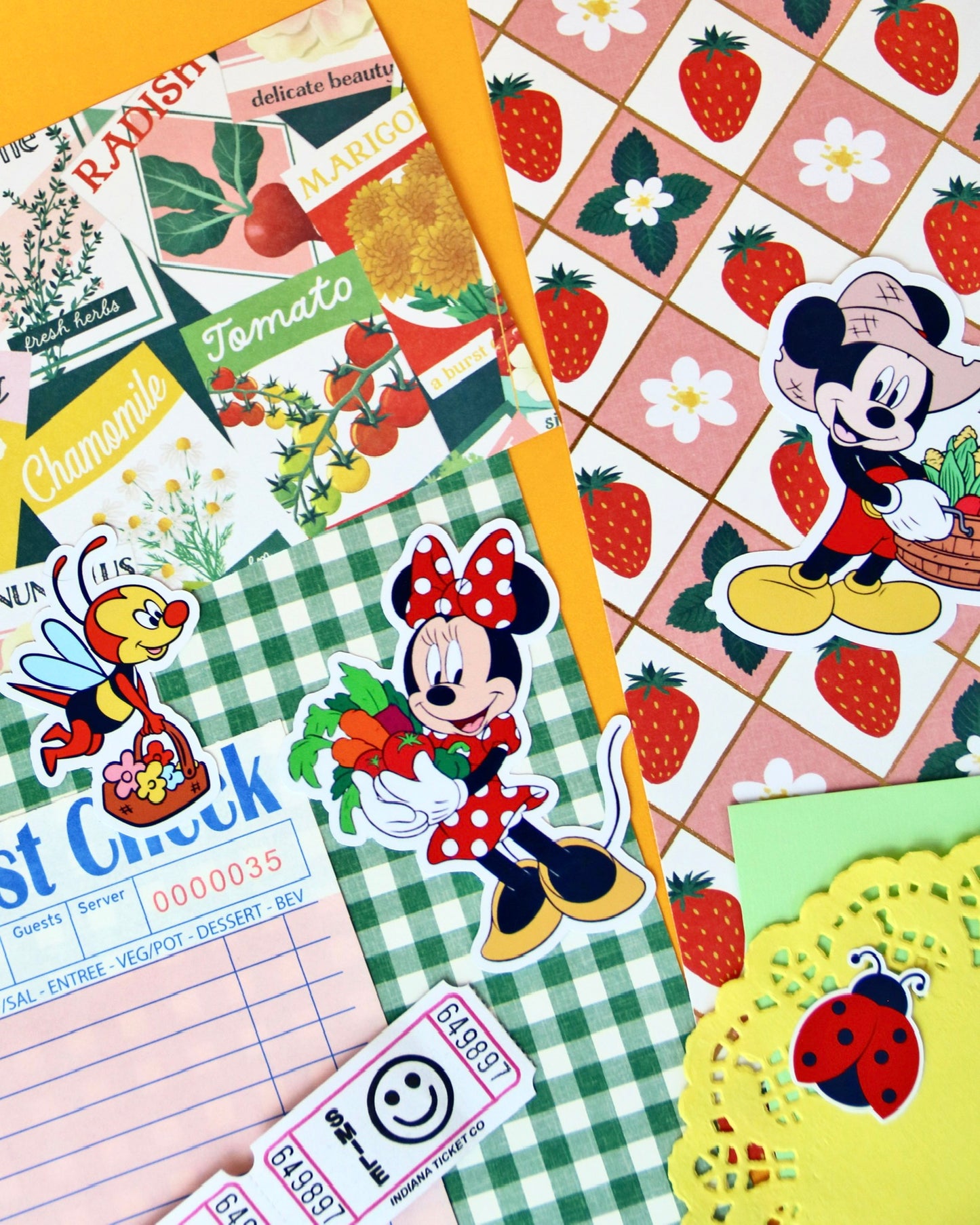 Junk Journal Mini Scrap Pack -  Crafts + DIY